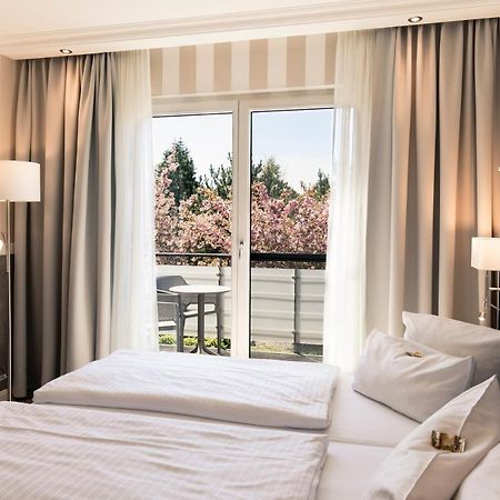 Resort Hotel IV Jahreszeiten 징스트 외부 사진