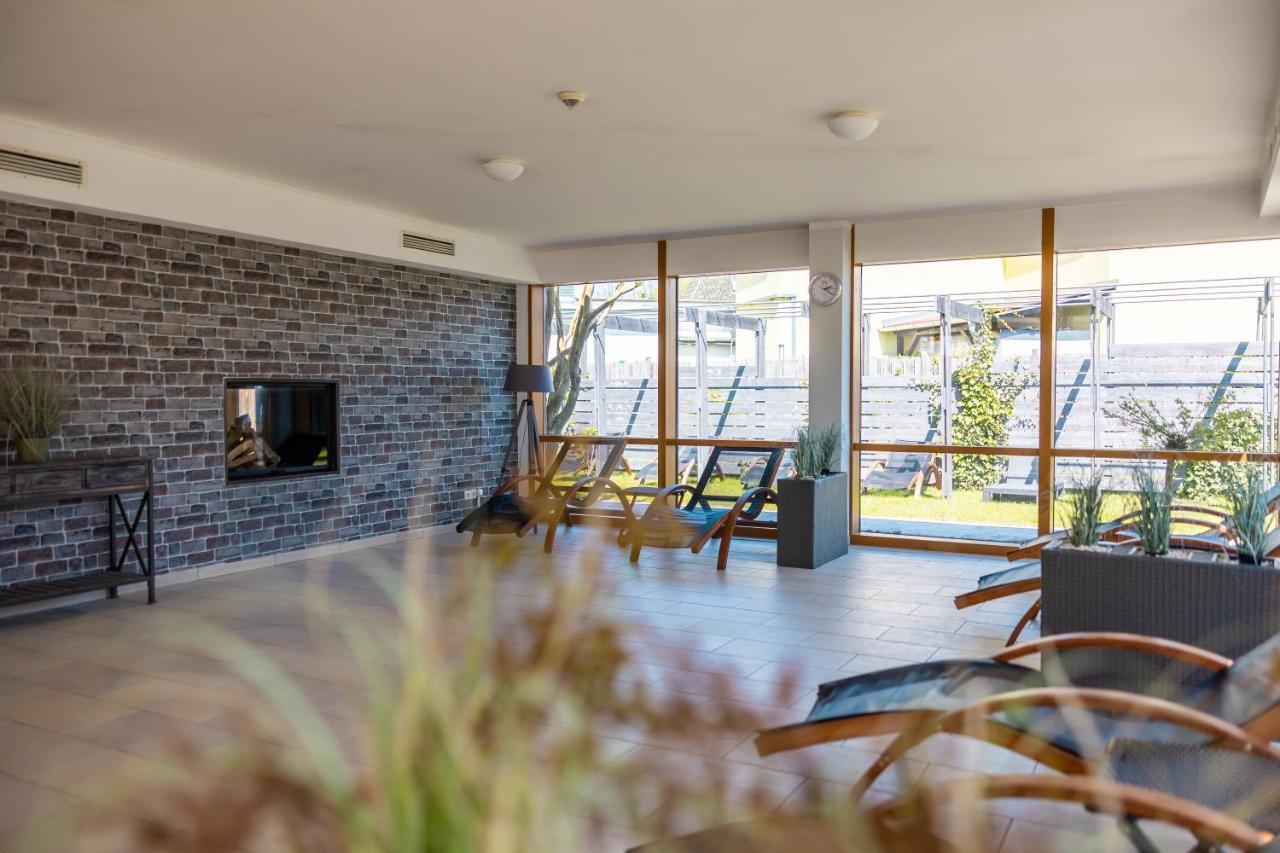 Resort Hotel IV Jahreszeiten 징스트 외부 사진
